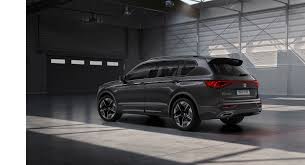 New Seat Tarraco Fr Phev Full Cgi On Behance Large Suv Automotive Photography Photo Work