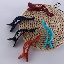 Presilhas de cabelo de plástico para pentear e seccionar, cor doce, sem  costura, clipe de bico de pato, profissional, cabeleireiro, salão de  cabeleireiro (vermelho) | Amazon.com.br