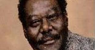 Frank Otis's Instagram, Twitter & Facebook