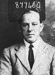 Mina Webb's Instagram, Twitter & Facebook