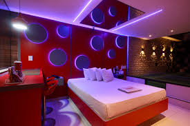 Motel Deslumbre | Disseram que o melhor lugar do mundo é dentro de um  abraço, mas... Já testaram essa suíte? 🔥💋 🤩 Suíte Deslumbre a partir de  219,00... | Instagram