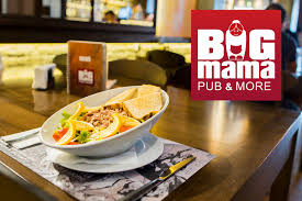 Sfantu gheorghe on kuulus poppide atraktsioonide poolest, nagu big mama. Big Mama Pub More