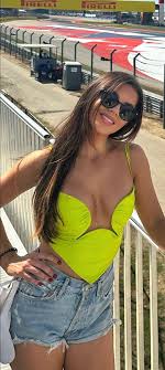 Jackie Redmond keeps on giving in green. : rJackieRedmond