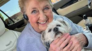 Fundraiser for Phyllis Monroe by Linda Weilert : Saving Little Kelcie