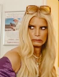 Jessica Simpson has a tip for any artists looking to up their vocal  game—snake sperm. 🐍