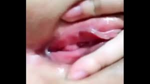 Bướm non tự sướng - XNXX.COM