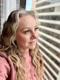 Hello, I love traveling and cruises too