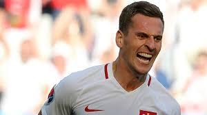 Der junge ist trotz junger jahre schon unfassbar weit. Transfer News Napoli Have Completed The Signing Of Arkadiusz Milik From Ajax Goal Com