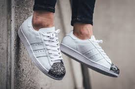 Talking about adidas superstar shoes and the hot trend shoes in the world. These Adidas Originals Superstar 80s Go Heavy On The Metal Missbish Women S Fashion Fitness Lifestyle Magazine Sneakers Adidas Superstar Outfit Men Adidas Originals Superstar