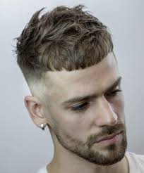 Voici les coiffures homme qui seront tendances en 2020. Degrade Homme Court Une Tendance Intemporelle A Considerer