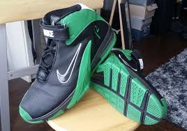 In game 1 of the 2008 nba finals, celtics forward paul pierce crumpled to the ground in what appeared to be immense pain. The Best Collection Of Paul Pierce Nike Signature Shoes And Pes You Ll Ever See Sneakernews Com