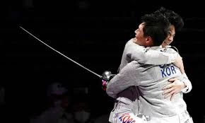 예의를 중요시하는 펜싱을 배우며 아이들의 자기 통제력 강화 및 인성교육에 도움. Jc3gawjjopsxm