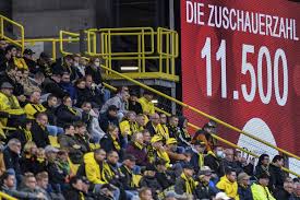 Hier können sich fans vom sc freiburg & borussia dortmund austauschen,unterhalten und es gibt. Reyna Stars For Dortmund In 4 0 Win Against Freiburg Taiwan News 2020 10 03