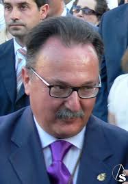 Antonio Palma y Luis M. Ruiz Macareno optan a hermano mayor de la O en las  elecciones que hoy se celebraran