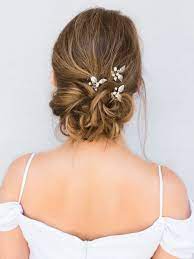 Frisur Mit Haarspange Viele Einfache Ideen Zum Haare Stylen In 2020 Bridal Hair Pins Bridal Hair Bridesmaid Hair Long