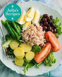 Julia Child S Salad Nicoise Helped Me Kick My Junk Food Habit Dinner Salads Nicoise Salad Nicoise Salad Recipe