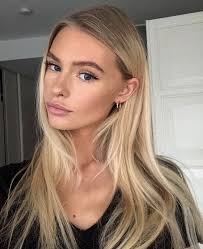Pin Lillieataylor Insta Lillieeataylorr Light Blonde Hair Blonde Hair Looks Blonde Hair Color