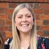 80+ perfiles de «Natalie Kent»