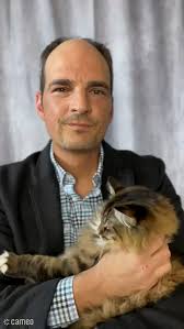 Peter Diseth. The most wholesome cat dad/cat lawyer to grace Cameo.