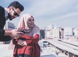 Hitungan dalam bahasa arab disebut 'adad (عدد) dan yang dihitung disebut dengan m'adud (معدود). 10 Panggilan Manja Untuk Suami Isteri Dalam Bahasa Arab Bidadari My