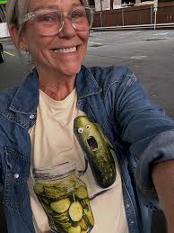 Cheddar Up is now live! 🎉 Snag timeless cabi pieces at unbeatable prices:  Fall '24 Collection: 50% off Past Seasons & Vintage Pieces: 65–80% off Need  a specific size or don't see