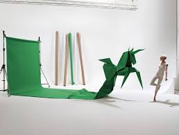 Origami Colour Me Happy Plenty Of Colour Paper Sculptor Surrealism Photography Origami Fashion