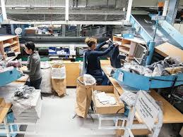 Maybe you would like to learn more about one of these? Zalando Amazon Und Co Retouren Wo Landet Der Krempel Den Wir Zuruckschicken Der Spiegel