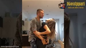 Ciro immobile, the champion in love «proud to be unique», the vanity fair fashion shoot ryan reynolds, committed to mental health causes thanks to his daughters harry and meghan angry over the controversy over their daughter's name: Le Capitane Tra Ibiza E Formentera By Spike Tv Italia