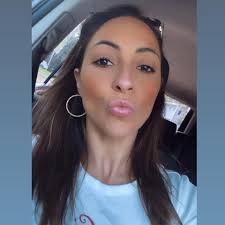 Where can I find a nice shrimp po boy?