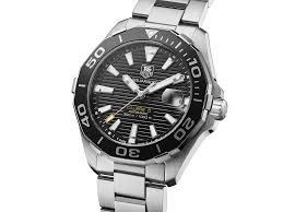 Tag heuer pushes sportswatch technology to the highest levels with its stunning aquaracer 500m calibre 5 diving watch. Tag Heuer Aquaracer Calibre 5 Automatik Herren 41 Mm Way211a Ba0928