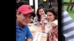 Terdahulu, nama da'i farhan menjadi bualan ramai apabila berkahwin di tanah suci makkah dengan erin yang merupakan ibu tunggal yang memiliki lapan orang anak, namun pasangan itu bercerai pada april tahun lalu. Mas Idayu Dan Suami Gambar Eksklusif Bekas Suami Pertama Rozita Che Wan Yang Mas Idayu Dan Anak Gadis Kesayangannya Penyanyi Dangdut Terkenal Pishmarat