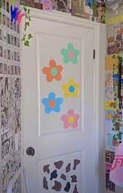 See more ideas about trippy painting, small canvas art, painting art projects. Indie Door Painting Indie Room Decor Retro Room Grunge Room