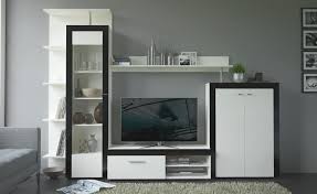 Lt P Gt Kompakte Wohnwand In Der Zeitlosen Farbkombi Weiss Mit Schwarzen Absetzungen Mit Einem Gesamtmass Von B X2f Modernes Wohnzimmer Wohnen Wohnzimmerwand