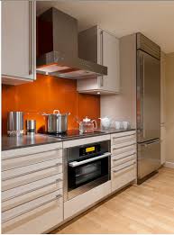 Muebles de cocina y circulación interior útil. Diseno De Cocina Pequena Con Ideas Y Fotos Construye Hogar