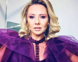 Ania karwan porwała publiczność swoim hitem. Ania Karwan Na Eurowizji 2020 Piosenkarka Jest Chetna Pojechac Do Rotterdamu Viva Pl