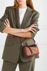 review loewe puzzle bag in tan (medium) from www.hiddencloset.cn, heidi. 180 Loewe Puzzle Bag Ideas In 2021 Loewe Puzzle Bag Puzzle Bag Loewe Puzzle