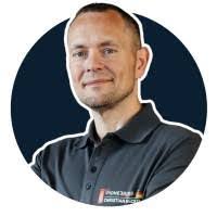 Aaron Mackel's Instagram, Twitter & Facebook