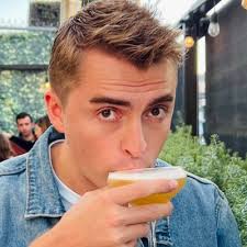 Craig Lantz (@sirlantzalot28)