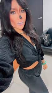 He vuelto 👻🎃 Halloween con los míos 😏😍 vamos a una rumba este FDS?  💀😏👻❣️😍😍