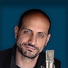 Michael Bucci's Instagram, Twitter & Facebook