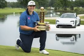 Dustin johnson, justin thomas, abraham ancer and cameron smith share the masters lead at 9 under. Marcus Armitage Siegt Bei Den Porsche European Open 2021 9elf Das Magazin Fur Porsche Enthusiasten