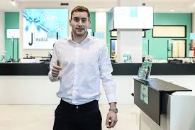 Mattias svanberg, segundo positivo por coronavirus en suecia el atacante del juventus dejan kulusevski había dado positivo horas antes en un test rápido tras sentirse algo resfriado Fran Bp Till Juventus Kulusevskis Resa