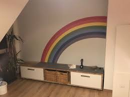 Regenbogen Kinderzimmer Wand Gestalten Bunt Rot Blau Gelb Zimmer Fur Jungen Kinder Zimmer Kinderzimmer Wand