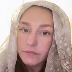 Kandee Kutsal's Instagram, Twitter & Facebook