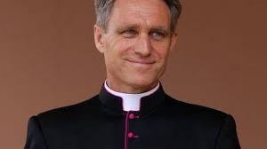 Der "George Clooney des Vatikan": Wird Georg G?nswein Erzbischof von  München?