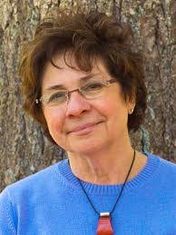 Rita Hayes's Instagram, Twitter & Facebook