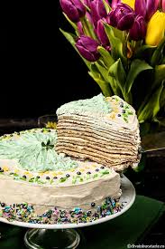 Tort De Clatite Irish Cream Diva In Bucatarie In 2020 Irish Cream Cream Desserts