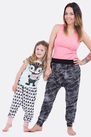 Schnitt kinderhose mit seitlichen taschen kostenlos zum ausdrucken / die besten 25+ schnittmuster kinderhose ideen auf pinterest | schnittmuster hose kind, freebook. Schnittmuster Pumphose Poppy Nahen Pattydoo