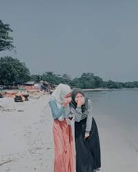 Dari informasi yang kami himpun anak. Pantai Teluk Awur Tiket Harga Masuk Foto Dan Lokasi Tempat Me