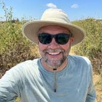 Kevin Tarleton's Instagram, Twitter & Facebook